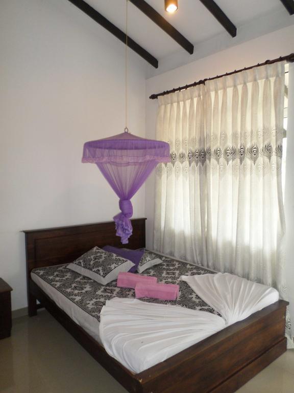 Romana Rest Kataragama Kültér fotó